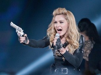 Мадонна призвала суд проявить снисхождение к Pussy Riot