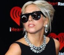 Леди Гага пошла в политику