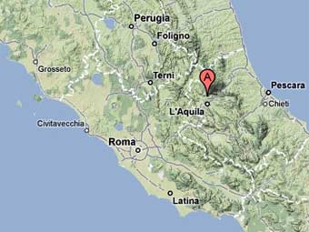 В результате землетрясения в Италии разрушены тысячи домов.