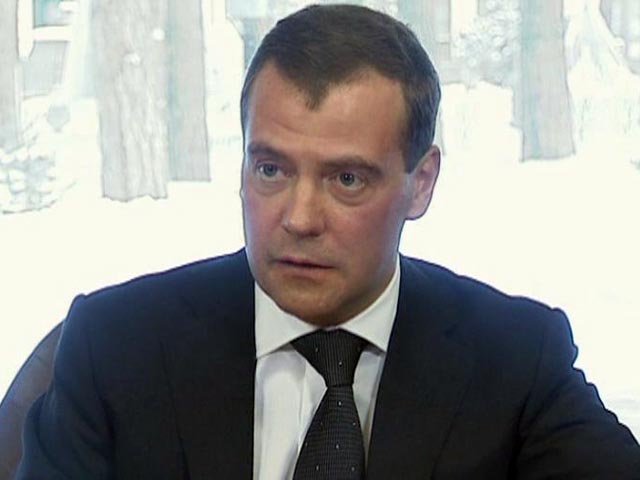 Медведев приказал проверить законность приговора Ходорковскому и Лебедеву