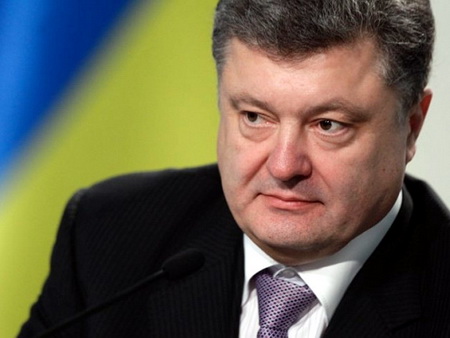 Порошенко извинился за свое неучастие в саммите СНГ и пригласил Лукашенко в Украину