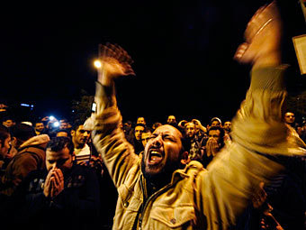 На улицы Каира вышли тысячи протестующих