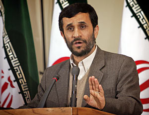 Ахмадинежад: Иран «пойдет на любые меры» для защиты режима Асада