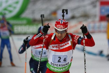 Абраменко занял 40-е место в спринте на этапе Кубка мира по биатлону в Антхольце