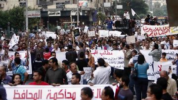 В Каире произошли массовые столкновения на религиозной почве (Видео)